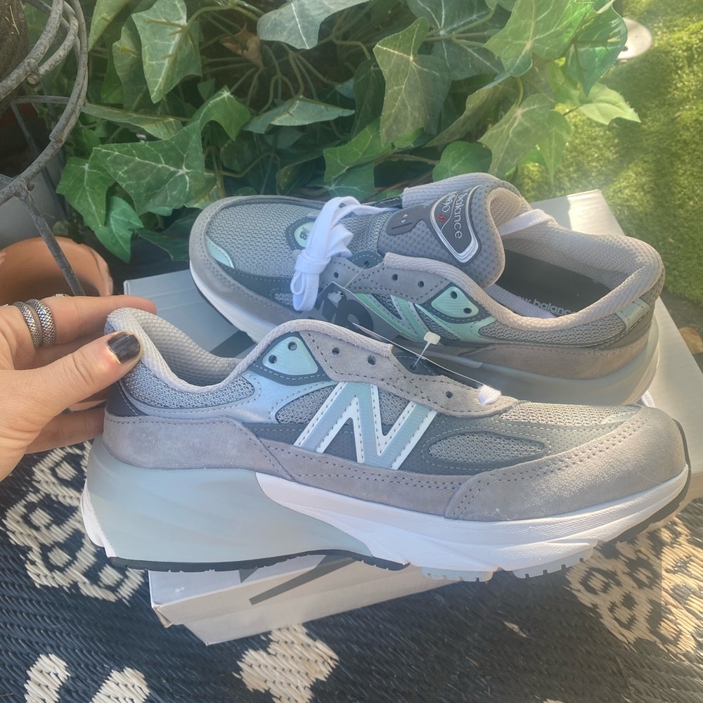 990v6 new balance shoes